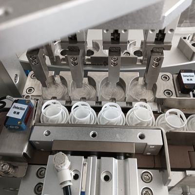 Harga yang bagus Otomatis Silica Gel Desiccant Cap Penuh Sealing Assembly Machine Dengan Desiccant Supply Bin Yang Dapat Melindungi Desiccant Dari Kelembaban Dan Polusi on line