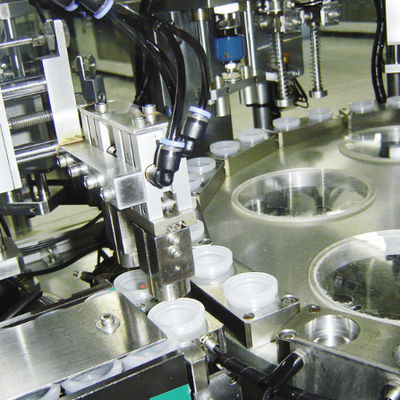 Harga yang bagus High Efficiency Euro Cap Assembly Machine with 99% Qualified Rate 95% Operation Rate and Adjustable Speed on line