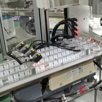 High Speed Juice Cap Assembly Machine with Touch Screen Control and Customizable Size Range