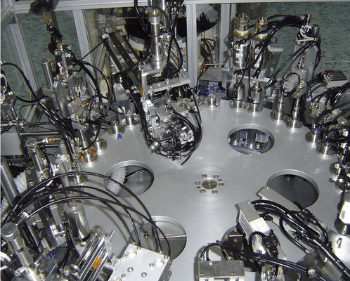Harga yang bagus CE Cap Assembly Machine Mesin cap otomatis dengan servo motor on line