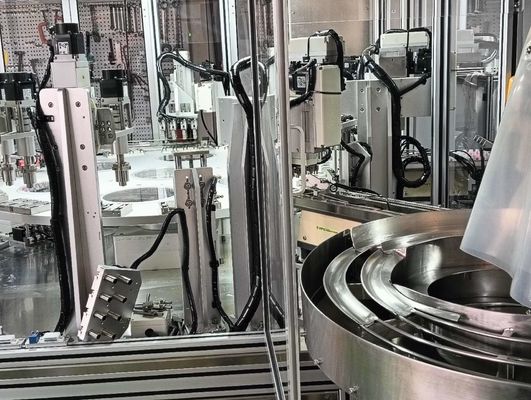 Harga yang bagus Fungsi Deteksi Otomatis Cap Mesin perakitan Disesuaikan on line