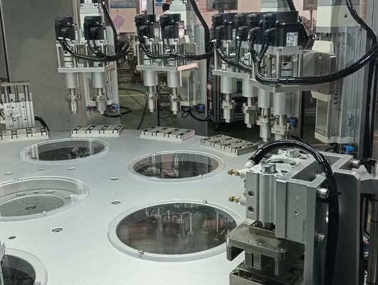 Harga yang bagus Flip Top Cap Assembly Machine AC380V Otomatis Untuk Produksi Kebutuhan Sehari-hari on line