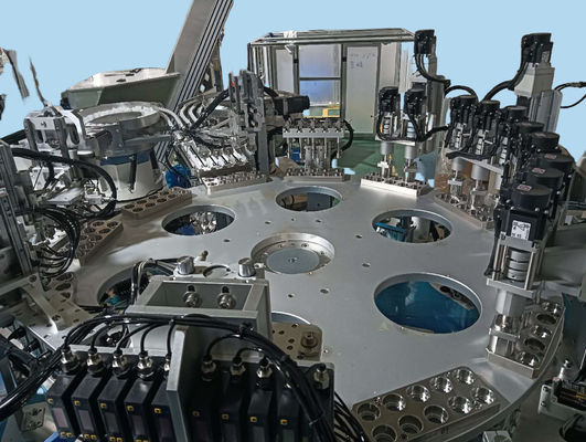 Harga yang bagus Mesin perakitan stainless steel Euro Cap untuk kantong infus IV dan botol dan disesuaikan on line