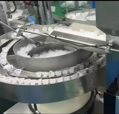 Harga yang bagus Otomatis Euro Cap Mesin perakitan untuk Pull-ring Lipat dan Caps patah Produksi cepat dan tepat on line