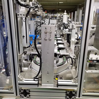Harga yang bagus Mesin pemasangan kepala pompa semprot dengan kapasitas tinggi dalam tipe loop on line
