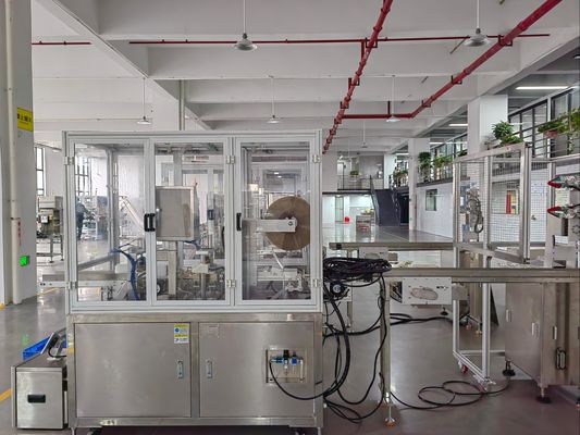 Harga yang bagus 220V Cap Lining Machine PLC Control Made Of Stainless Steel Servo Mechanism Kinerja yang stabil on line