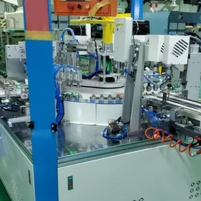 Harga yang bagus Mesin penutup otomatis dengan produktivitas tinggi konfigurasi tinggi on line