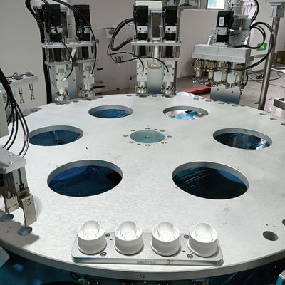 Pencucian deterjen tutup Otomatis Mesin perakitan Operasi turntable terbuat dari stainless steel