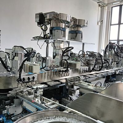 Harga yang bagus Mesin pemasangan kepala pompa otomatis non-standar, tipe loop dengan kapasitas tinggi, konfigurasi tinggi dan kualitas peralatan yang baik on line
