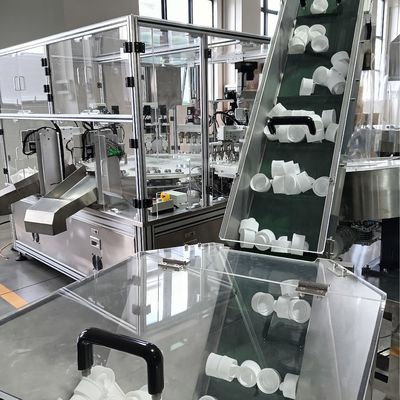 Mesin perakitan otomatis untuk pencuci tutup PLC Control Display Operasi kesalahan akan ditampilkan