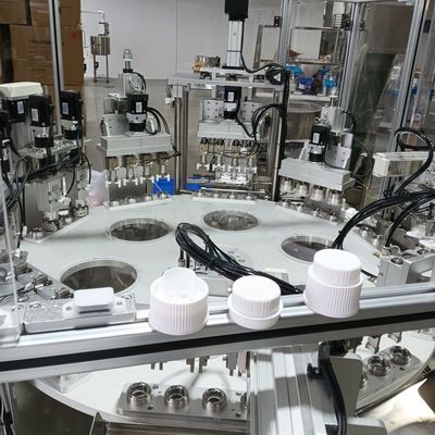 Non-standar Disesuaikan Cuci Deterjen Botol Tutup Otomatis Tutup Mesin Screwing Dengan Servo Motor